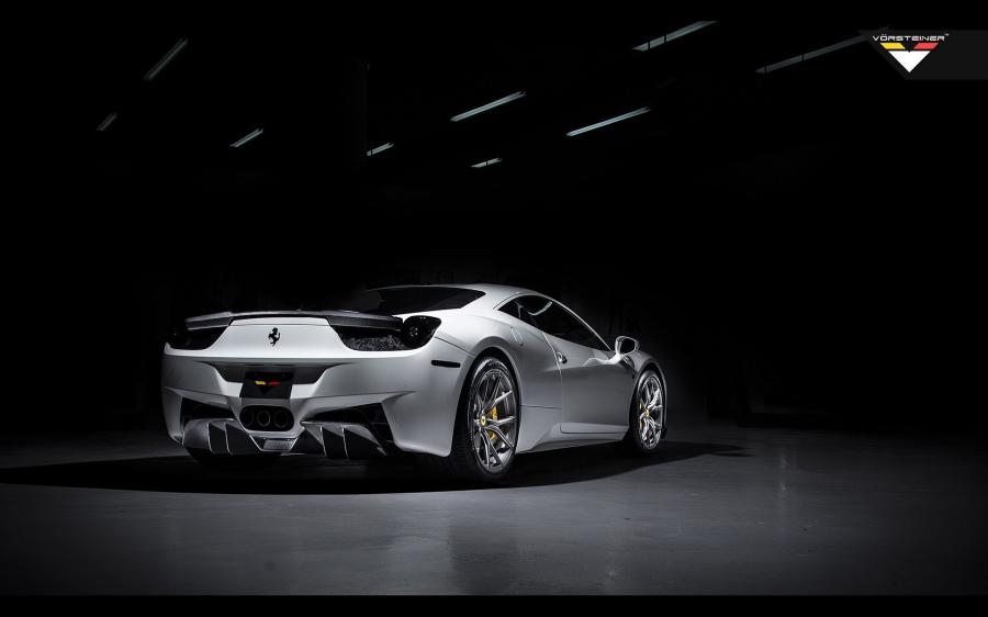  Ferrari 458-V Italia by Vorsteiner 2014 года  (фото 3 из 19)